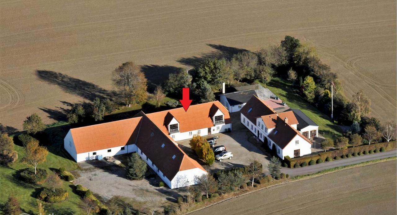 Storre Luksus Hus Ved Assens Apartment Luaran gambar